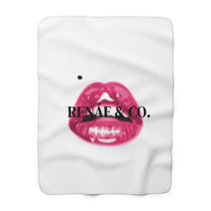 Cozy Sherpa Fleece Blanket with Chic Lip Design, Perfect for Home Decor, Gifts, and Self-Care